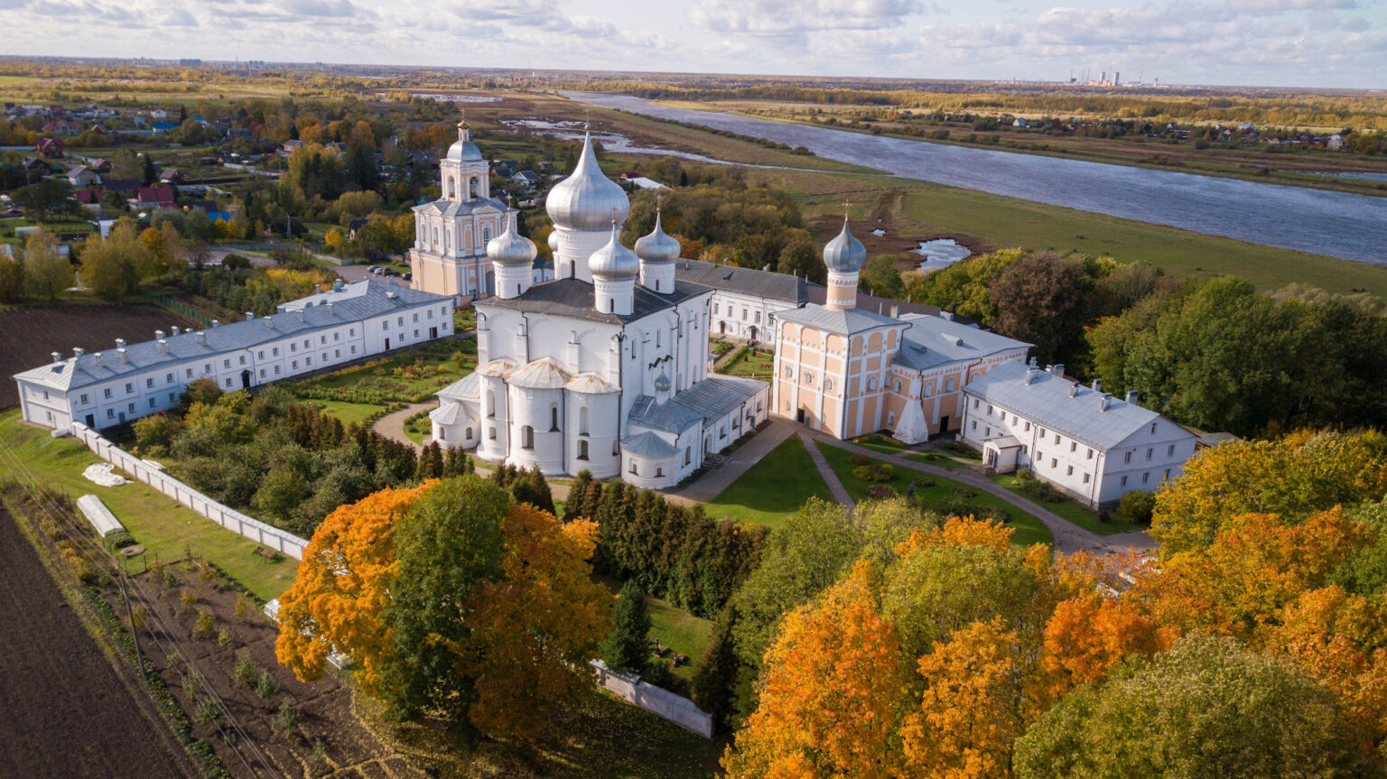 Церковь Варлаама Хутынского Москва