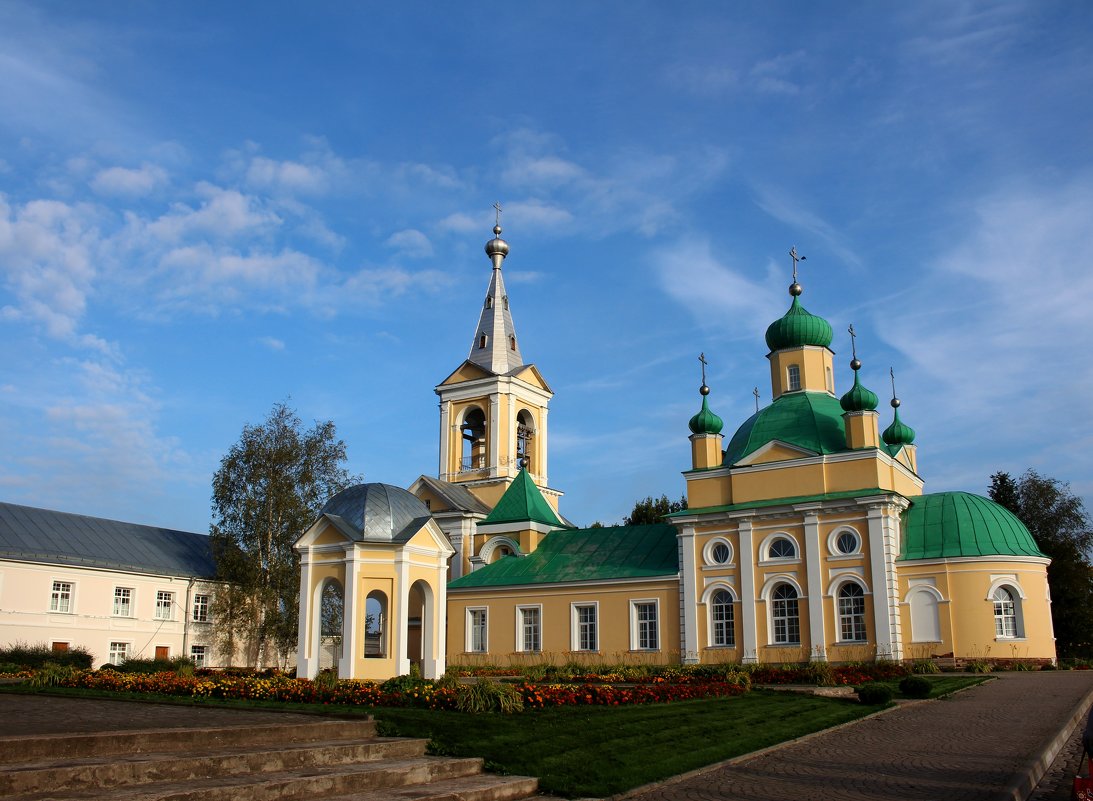 Александро-Свирский, Покрово-Тервенический и Введено-Оятский монастыри -  КОВЧЕГ